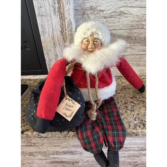 Vintage Wistyria Editions Sitting Santa Claus New England Hand Crafted 1992 - Picture 1 of 10